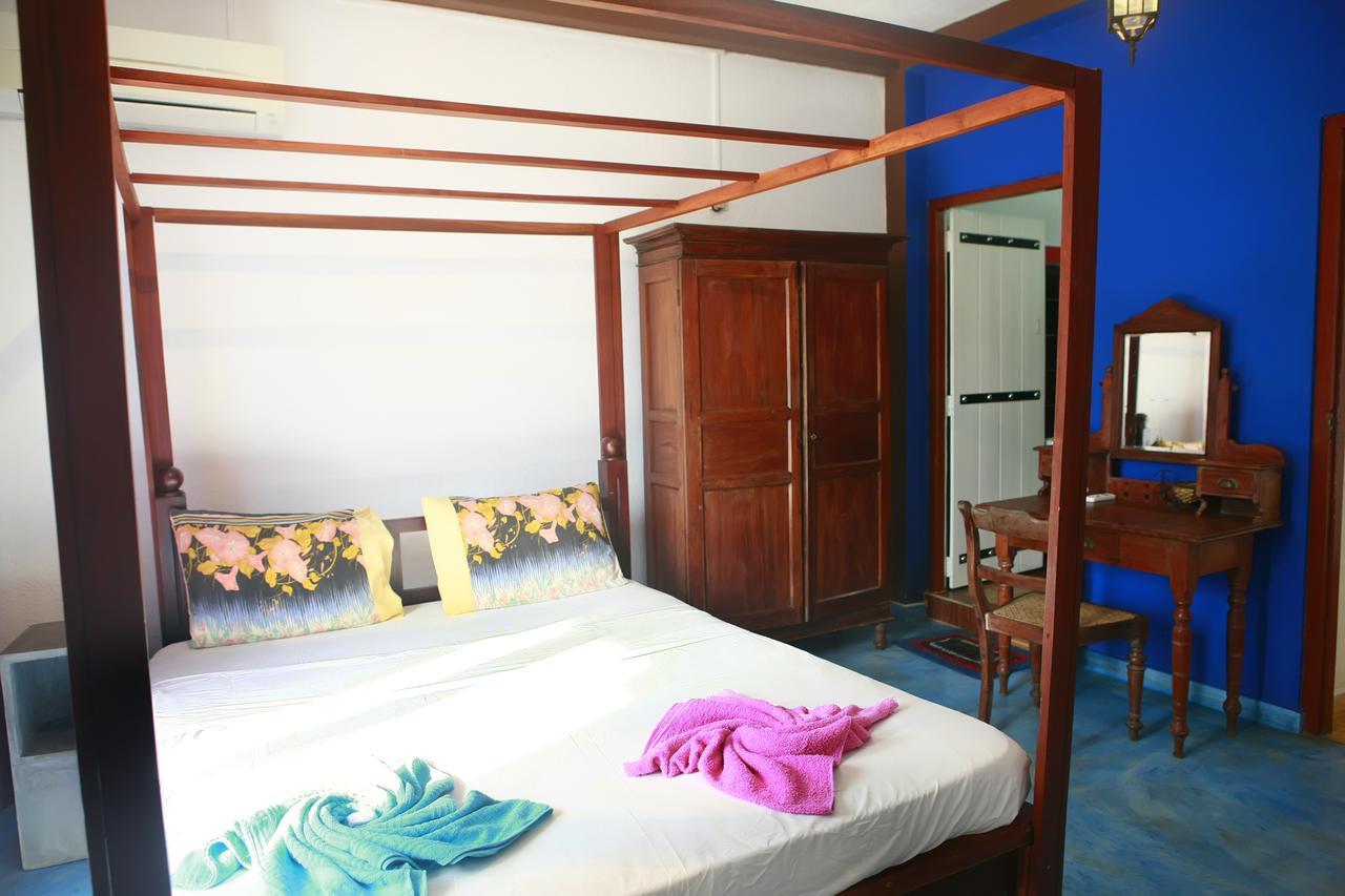 The Change Hotel Канди Екстериор снимка
